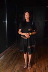 Vedhika Photos